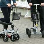 celebrities-knee-walkers